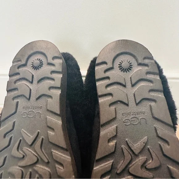 UGG Maylin 3220 Sheepskin Shearling Cuff Boots Black Size 8 - Picture 9 of 9